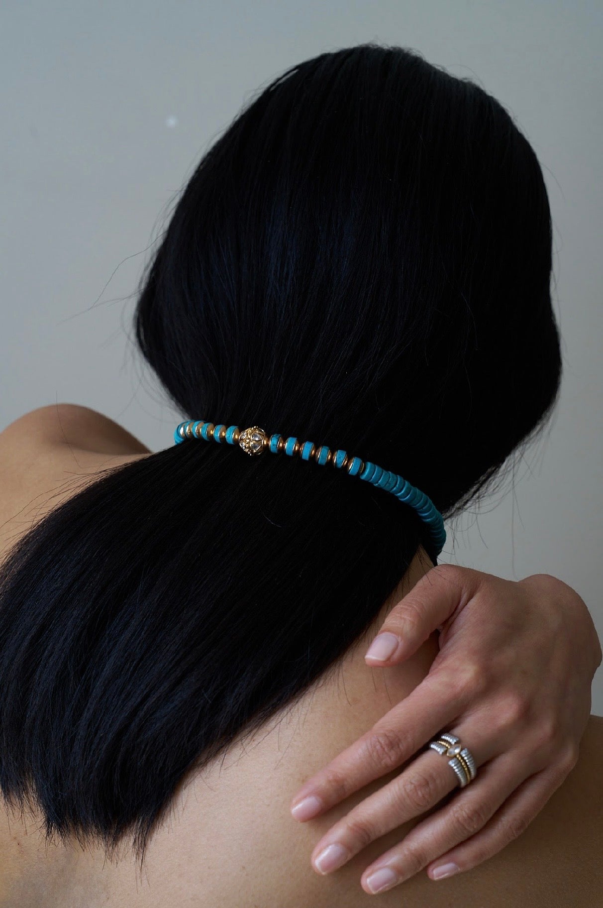 Collier Rhina