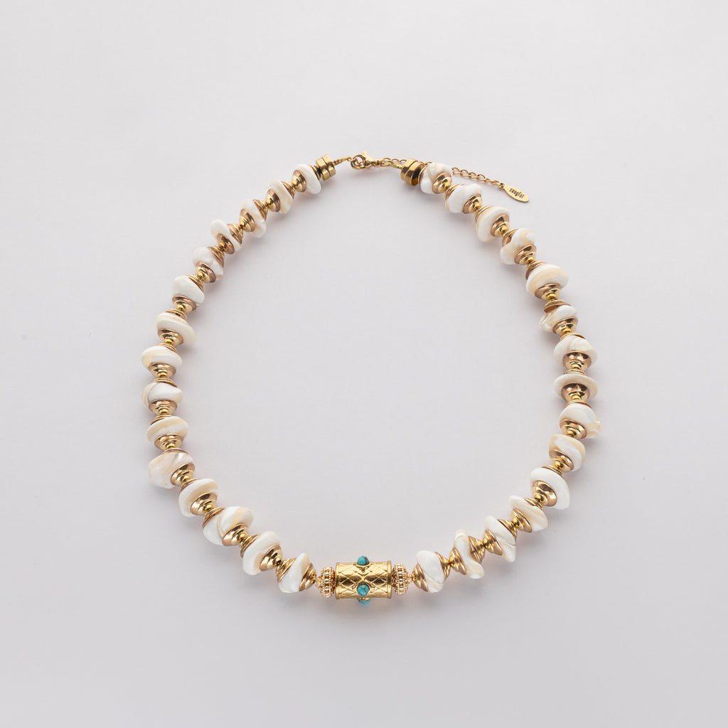 Collier Lavadi