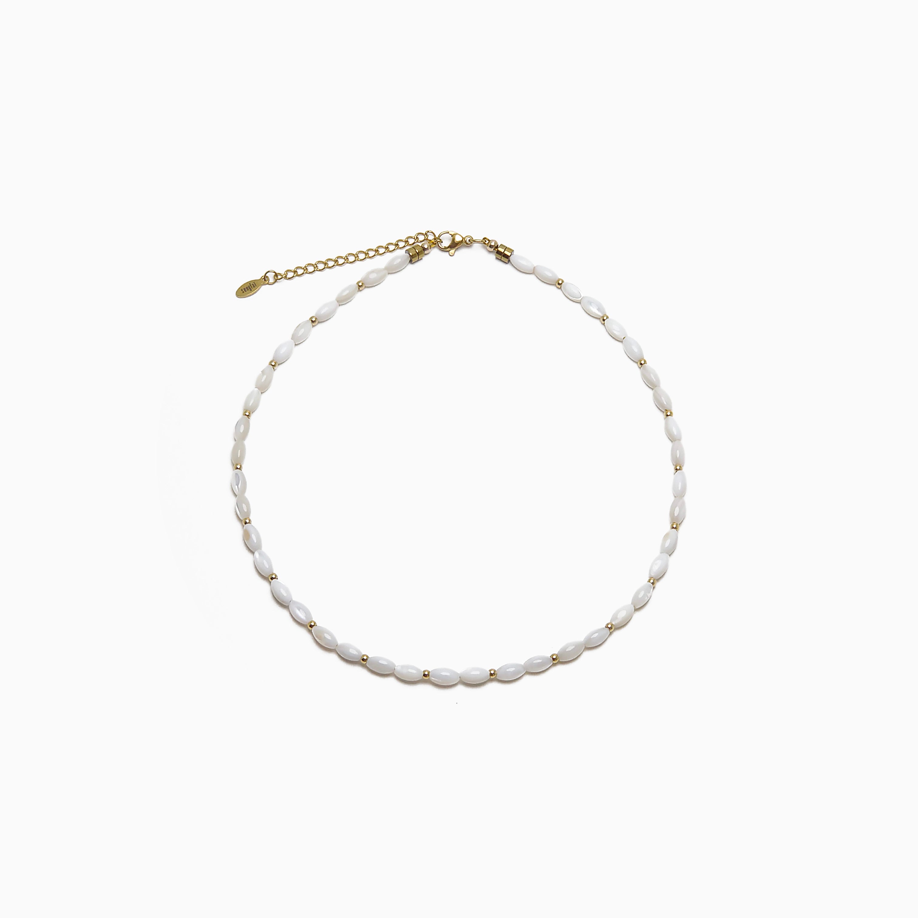 Collier grains de riz blanc